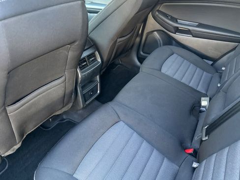 Used 2024 Ford Edge SE w/ Cargo Accessory Package image 13