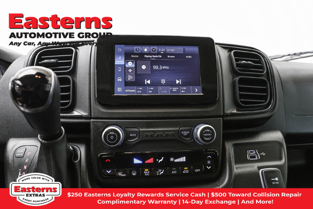 Used 2025 RAM ProMaster 2500 w/ Convenience Group FWD image 13