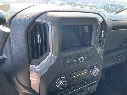 Used 2026 Chevrolet Silverado 1500 Custom RWD image 9