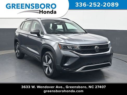 Used 2024 Volkswagen Taos S AWD/4WD image 1