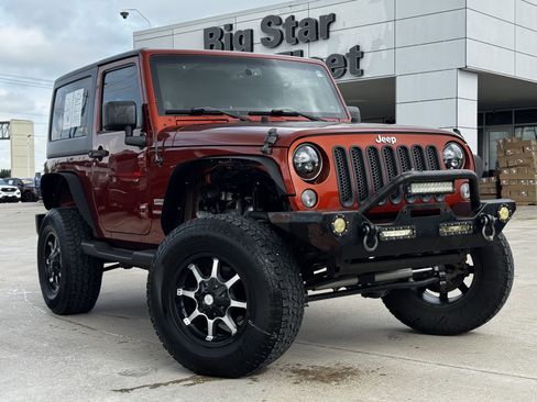 Used 2014 Jeep Wrangler Sport w/ Quick Order Package 24S AWD/4WD image 2