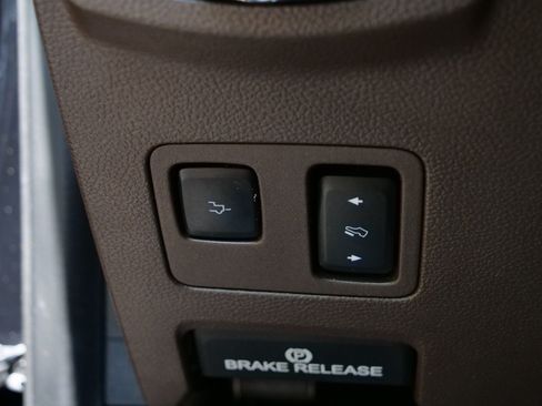Used 2021 Ford F350 King Ranch w/ King Ranch Ultimate Package AWD/4WD image 17