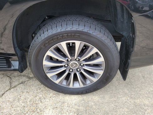 Used 2022 Lexus GX 460 Luxury w/ Off Road Package image 11