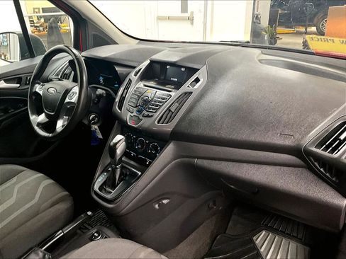 Used 2018 Ford Transit Connect XLT image 14