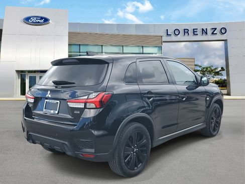 Used 2021 Mitsubishi Outlander Sport LE image 5