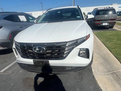 Certified 2024 Hyundai Tucson SEL FWD image 2