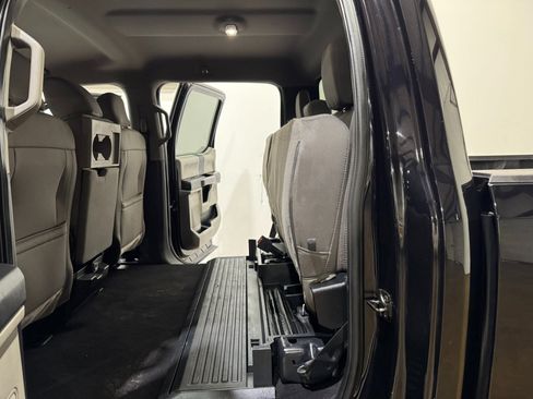 Used 2020 Ford F250 XLT image 19