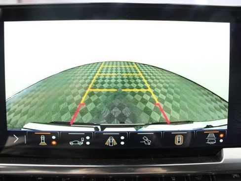 New 2026 GMC Sierra 1500 SLT image 3