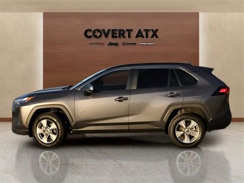 Used 2024 Toyota RAV4 XLE image 2