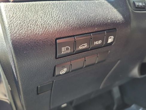Used 2017 Lexus RX 450h AWD w/ Luxury Package image 19