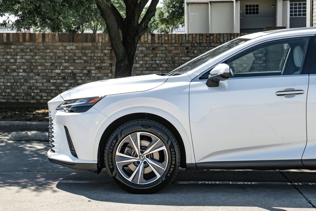 Used 2024 Lexus RX 350 Premium w/ Accessory Package (Z1) AWD/4WD image 24