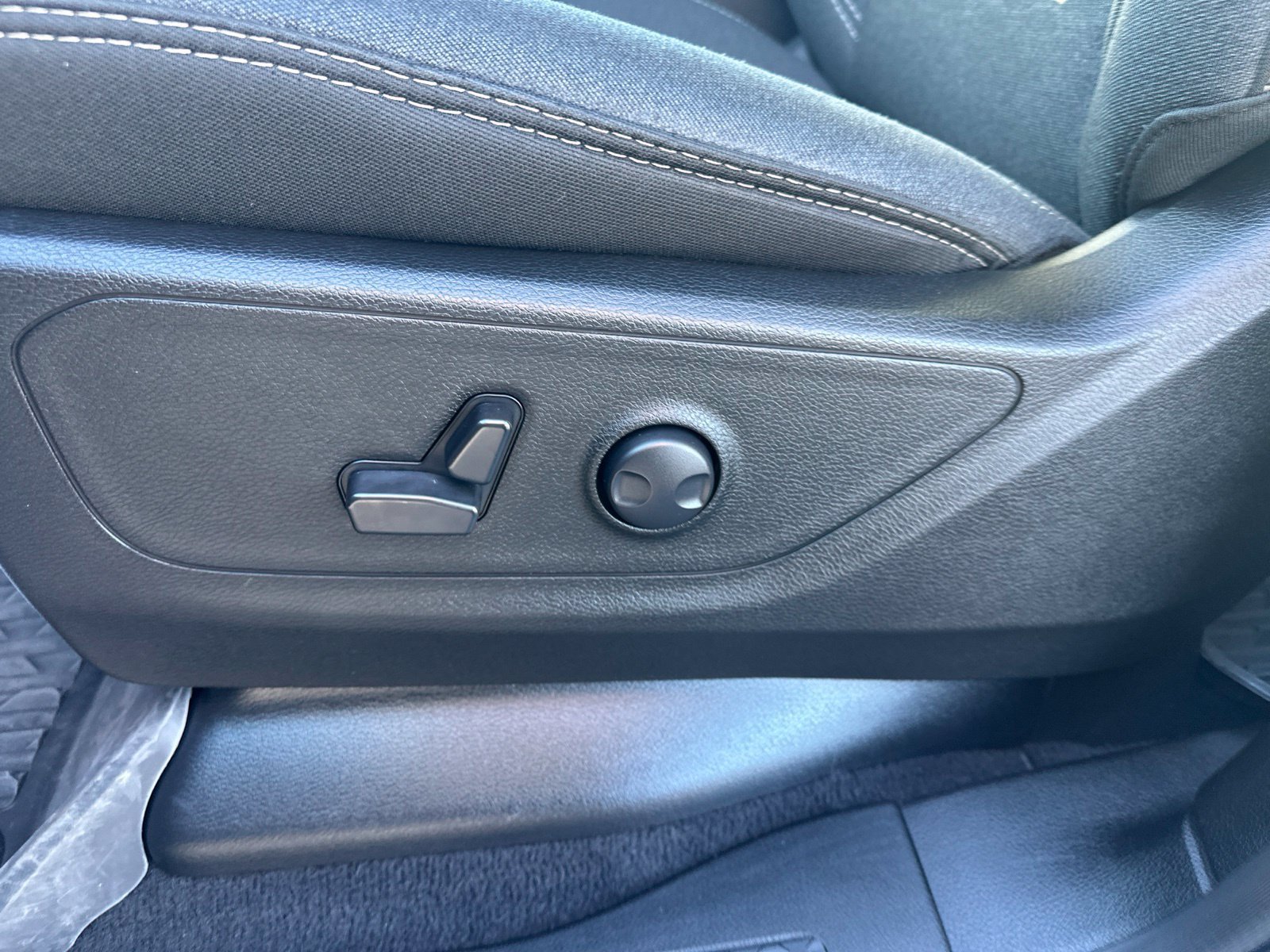 Used 2025 RAM 1500 Big Horn AWD/4WD image 15