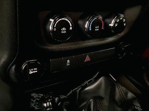 Used 2012 Jeep Wrangler Sport image 32