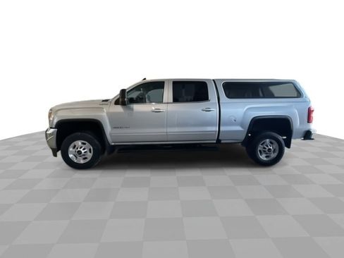 Certified 2018 GMC Sierra 2500 SLE w/ SLE Preferred Package image 5