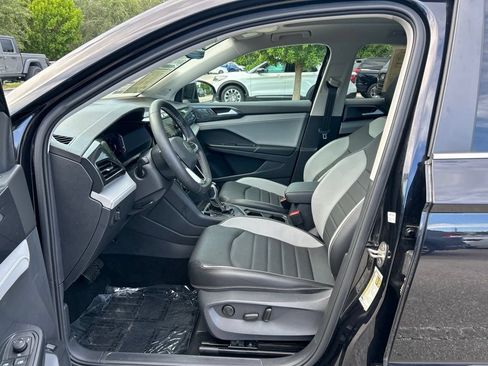 Certified 2023 Volkswagen Taos SEL AWD/4WD image 16