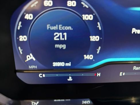 Used 2023 Chevrolet Silverado 1500 LT w/ Convenience Package II image 10