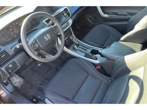Used 2015 Honda Accord EX image 10