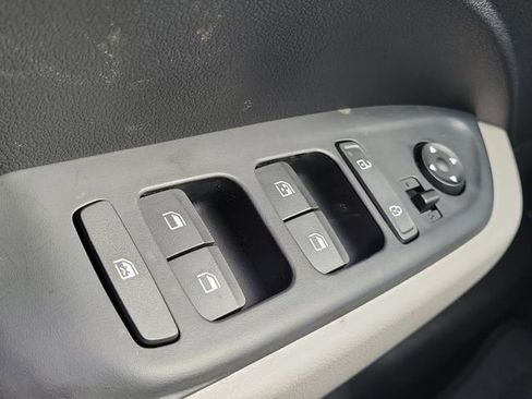 New 2026 Hyundai Venue SEL image 15