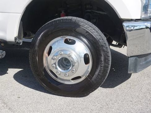 Used 2017 Ford F350 Lariat w/ Chrome Package AWD/4WD image 31