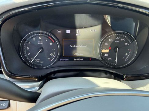 Certified 2023 Cadillac XT5 Premium Luxury w/ Technology Package AWD/4WD image 24