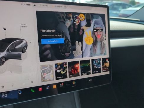 Used 2025 Tesla Model 3 RWD image 17