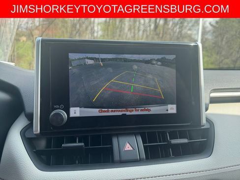 Used 2023 Toyota RAV4 XLE w/ Convenience Package image 18