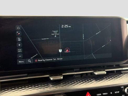 Used 2024 Kia Carnival SX Prestige FWD image 15