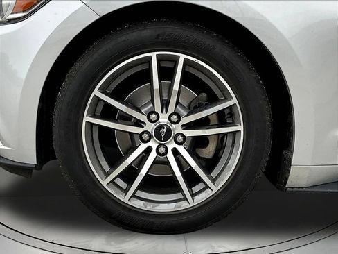 Used 2017 Ford Mustang Premium RWD image 34