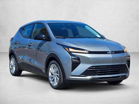 New 2027 Chevrolet Bolt LT w/ Comfort Package FWD image 6