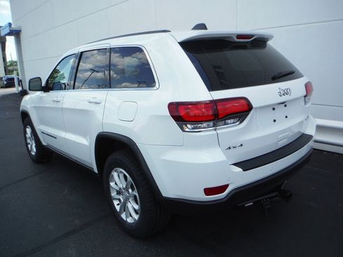 Used 2022 Jeep Grand Cherokee Laredo E w/ Security & Convenience Group AWD/4WD image 12
