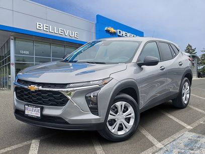New 2026 Chevrolet Trax LS w/ Driver Confidence Package