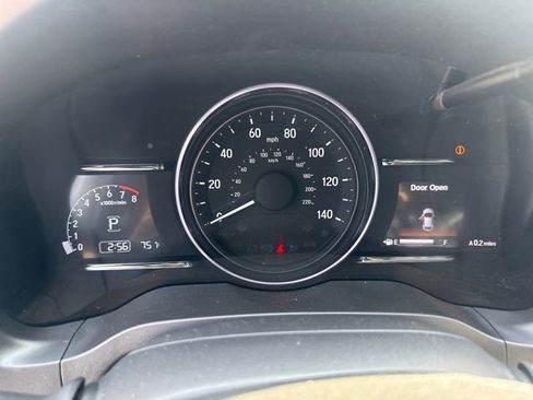 Used 2021 Honda HR-V EX image 12