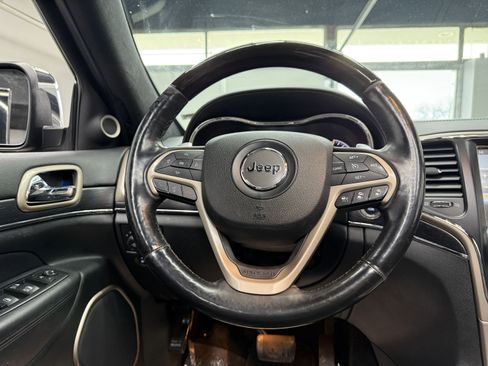 Used 2014 Jeep Grand Cherokee Summit image 14
