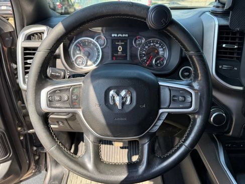 Used 2019 RAM 1500 Big Horn AWD/4WD image 16