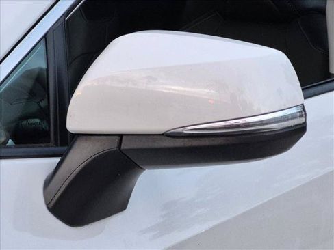 Used 2021 Toyota RAV4 XLE Premium FWD image 8