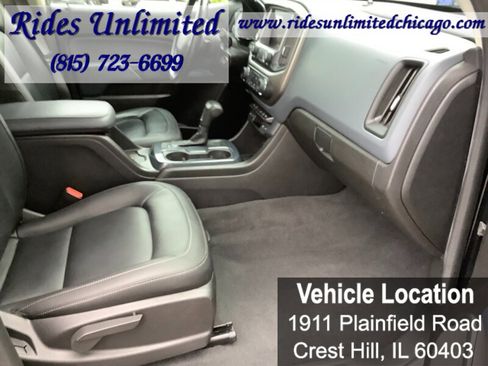 Used 2021 Chevrolet Colorado Z71 w/ Z71 Midnight Edition AWD/4WD image 39