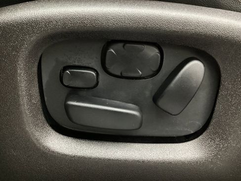 Used 2015 Lincoln MKS AWD w/ Equipment Group 201A image 40