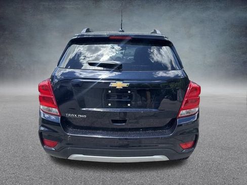 Used 2022 Chevrolet Trax LT w/ LT Convenience Package AWD/4WD image 6