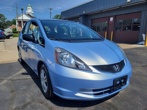 Used 2010 Honda Fit image 1