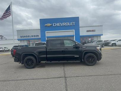 Used 2021 GMC Sierra 1500 Elevation w/ Preferred Package