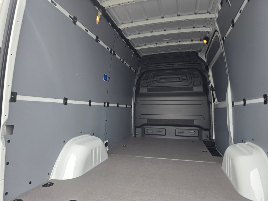 New 2026 Mercedes-Benz Sprinter 2500 image 21