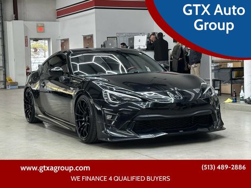 Used 2019 Toyota 86 image 1