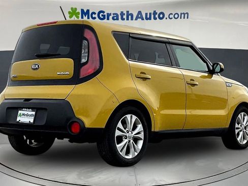 Used 2015 Kia Soul + FWD image 6