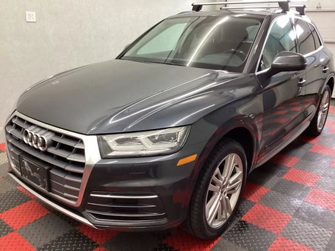 Used 2018 Audi Q5 2.0T Premium Plus w/ Premium Plus Package AWD/4WD image 1