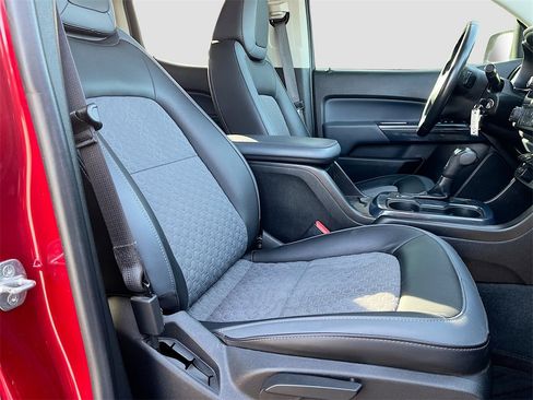 Used 2021 Chevrolet Colorado Z71 image 24