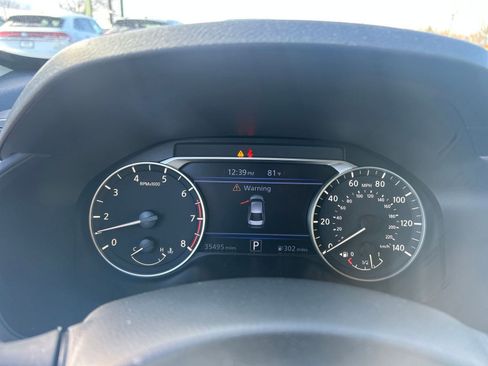 Used 2025 Nissan Altima 2.5 SV image 39