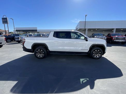 New 2026 GMC Sierra EV Elevation image 4