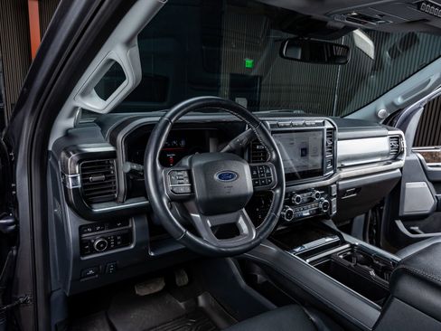 Used 2024 Ford F350 Lariat w/ Lariat Ultimate Package image 17