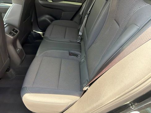 Used 2022 Buick Envision Preferred FWD image 28