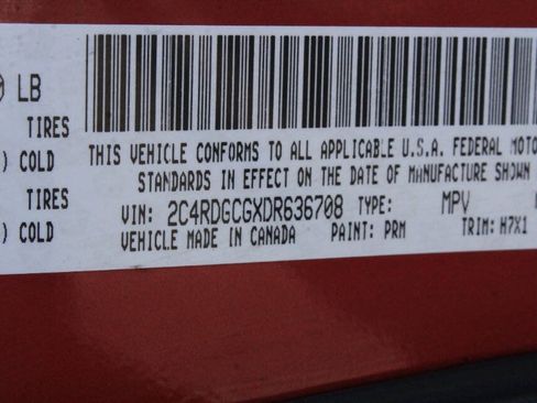 Used 2013 Dodge Grand Caravan SXT FWD image 10